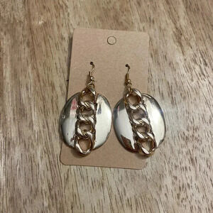 🆕Gold Tone Modern Metals Earrings🆕